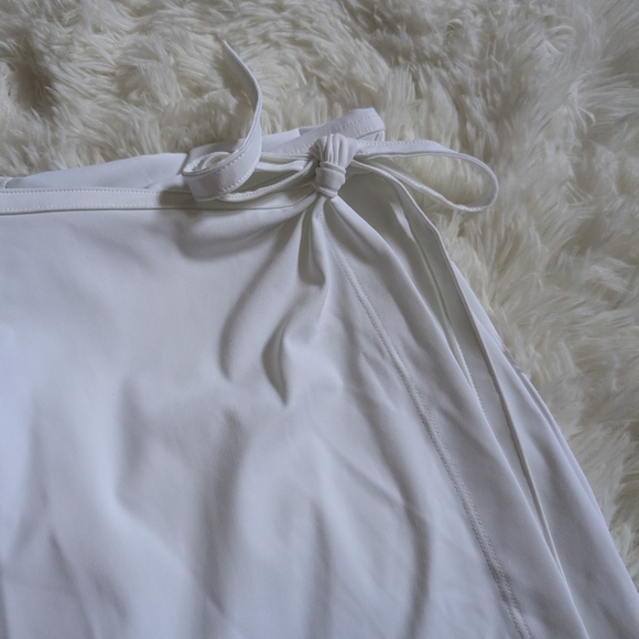 White Swim Skirt Cover-Up, Padded Any Exercise - Picture 12 of 15